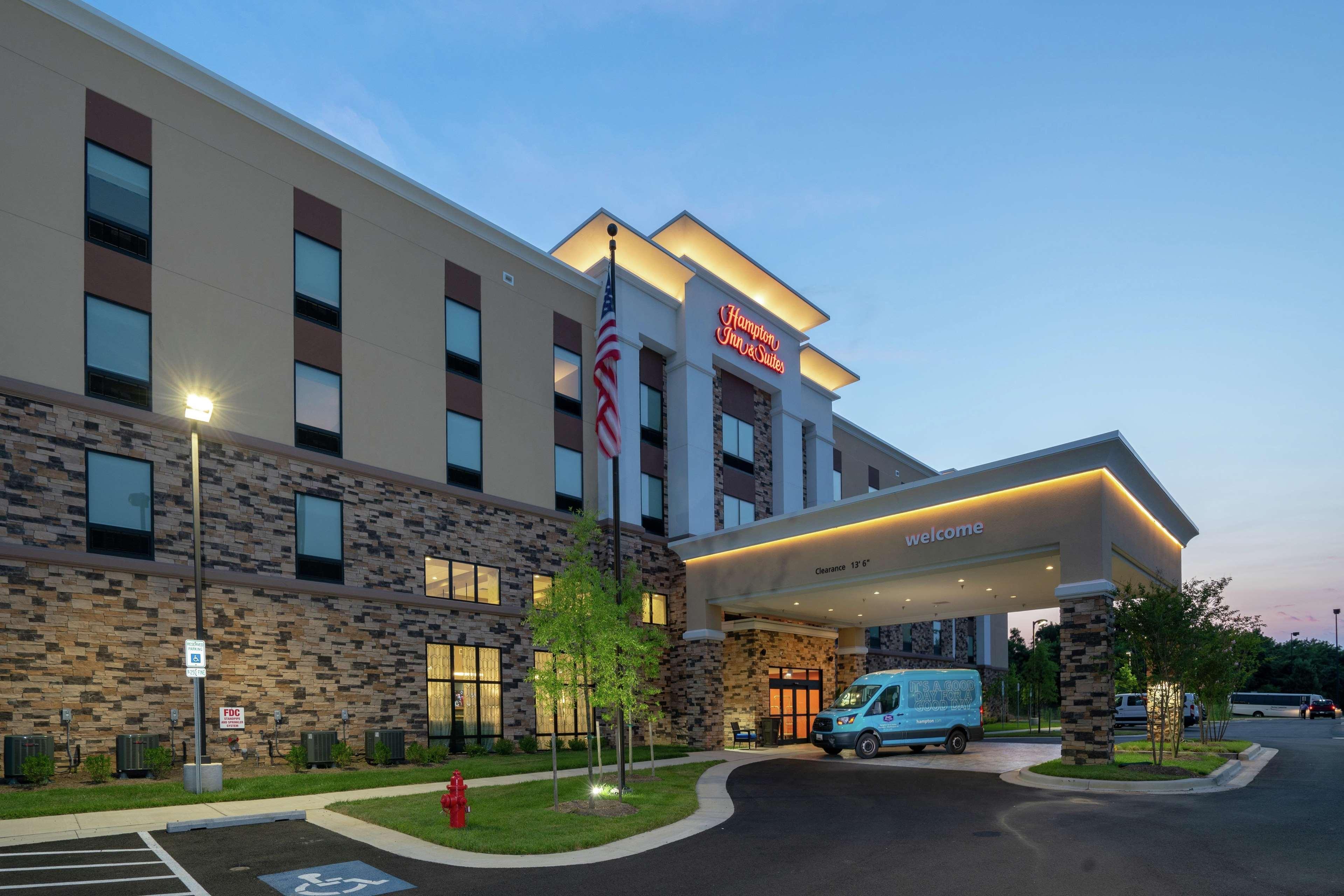 Hampton Inn & Suites Glenarden/Washington Dc Largo Exteriör bild